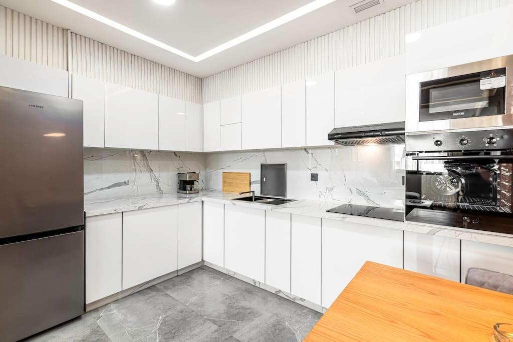 Modern And Luxurious Apartment ราบัต ภายนอก รูปภาพ